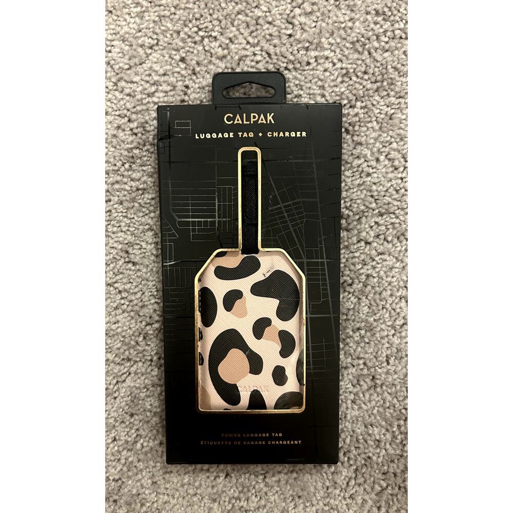 CALPAK Leopard Print Luggage Tag and Charger